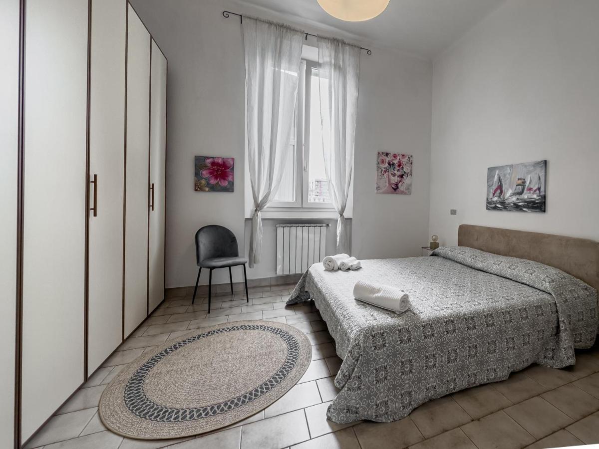 Realkasa Carracci Apartment Bologna Buitenkant foto