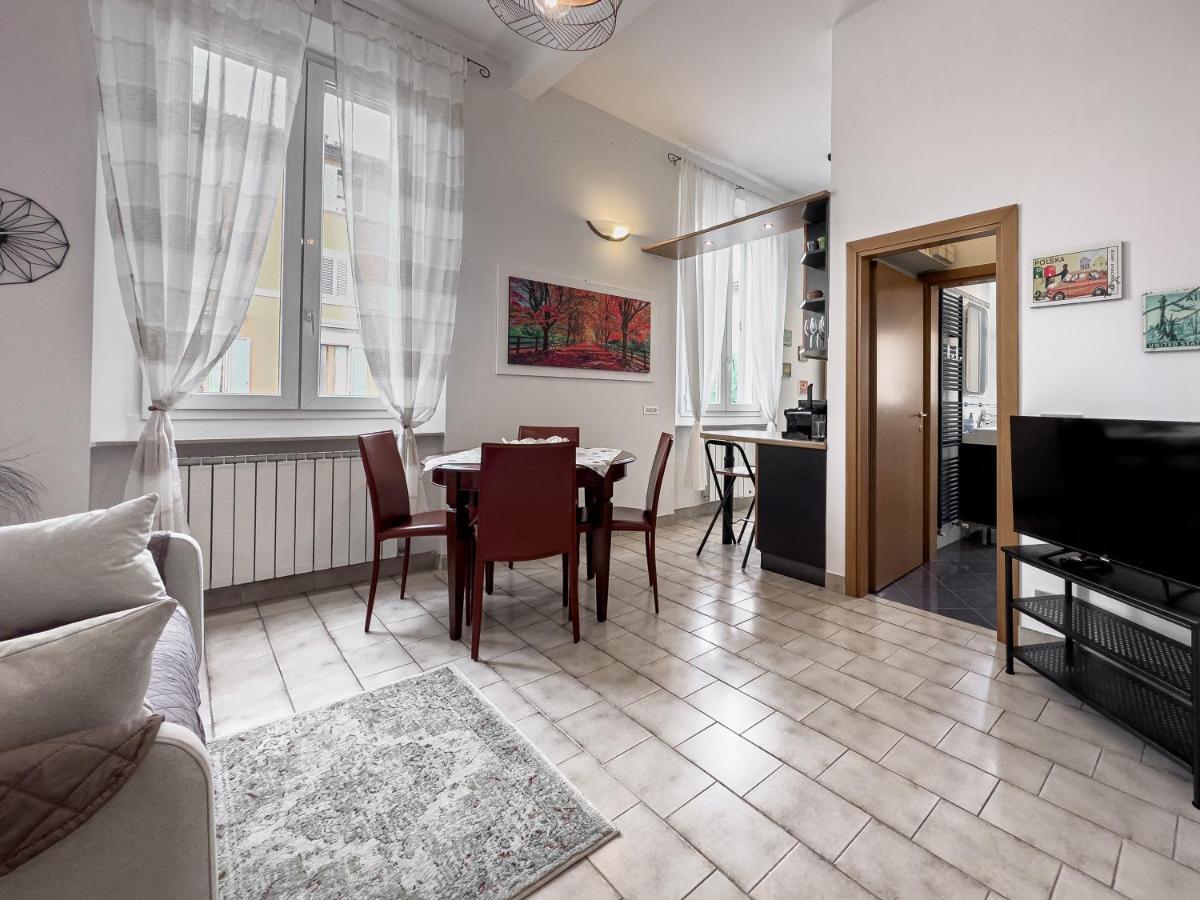 Realkasa Carracci Apartment Bologna Buitenkant foto